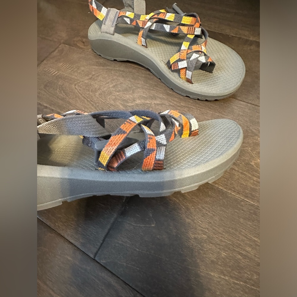 Chaco sandals - Picture 2 of 4